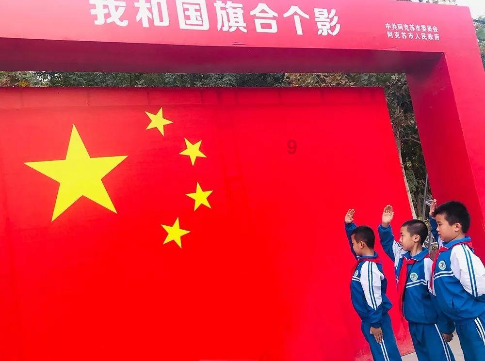 初级护师报名填写内容游戏画面